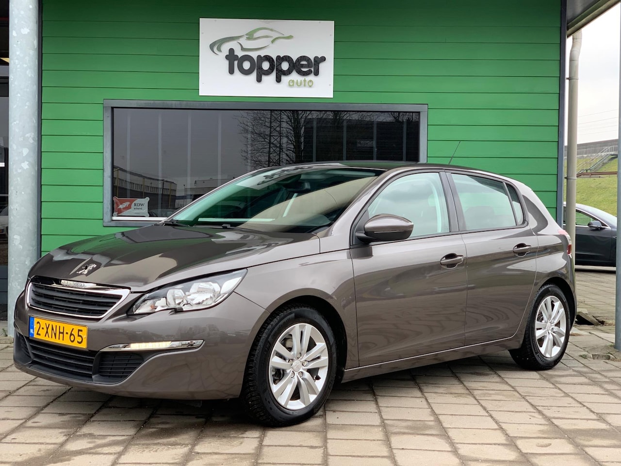 Peugeot 308 - 1.2 VTi Active | Navi | Cruise Control | LED | Trekhaak | Airco | - AutoWereld.nl