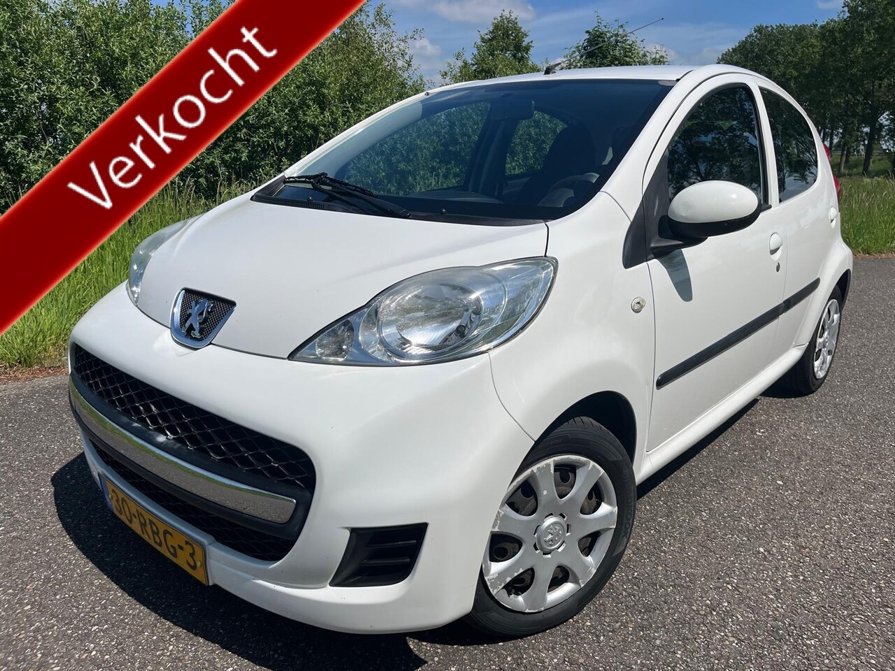 Peugeot 107 - 1.0-12V XS 1.0-12V XS - AutoWereld.nl
