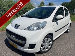 Peugeot 107 - 1.0-12V XS
