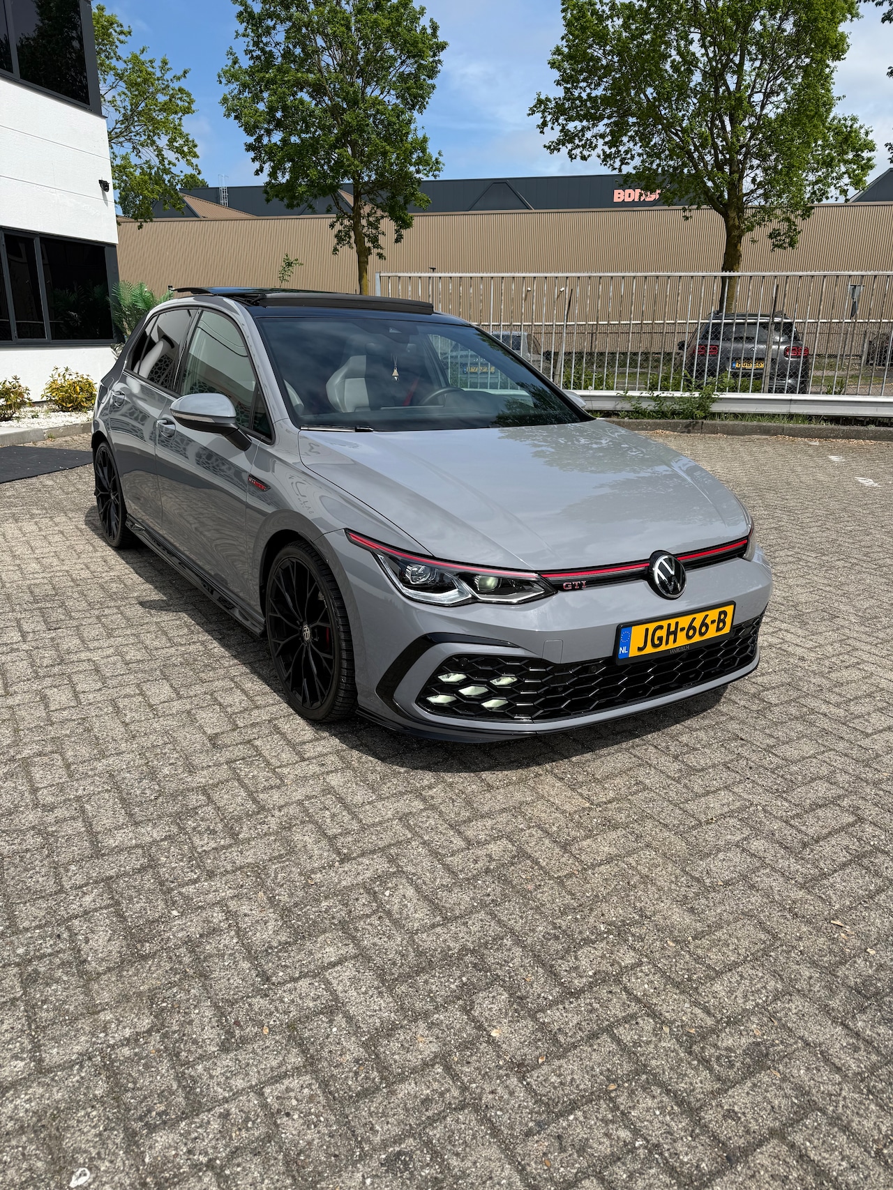 Volkswagen Golf - 2.0 TSI GTI - AutoWereld.nl