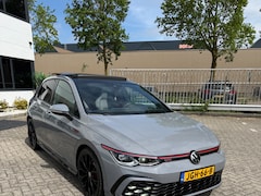 Volkswagen Golf - 2.0 TSI GTI