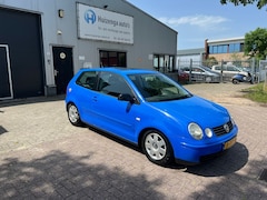 Volkswagen Polo - 1.4-16V Sportline| APK:27-01-2027