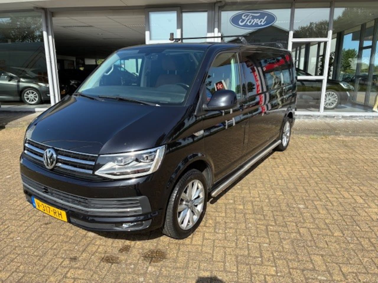 Volkswagen Transporter - 2.0 TDI L2H1 Comfortline Automaat 95.000km!!!! - AutoWereld.nl