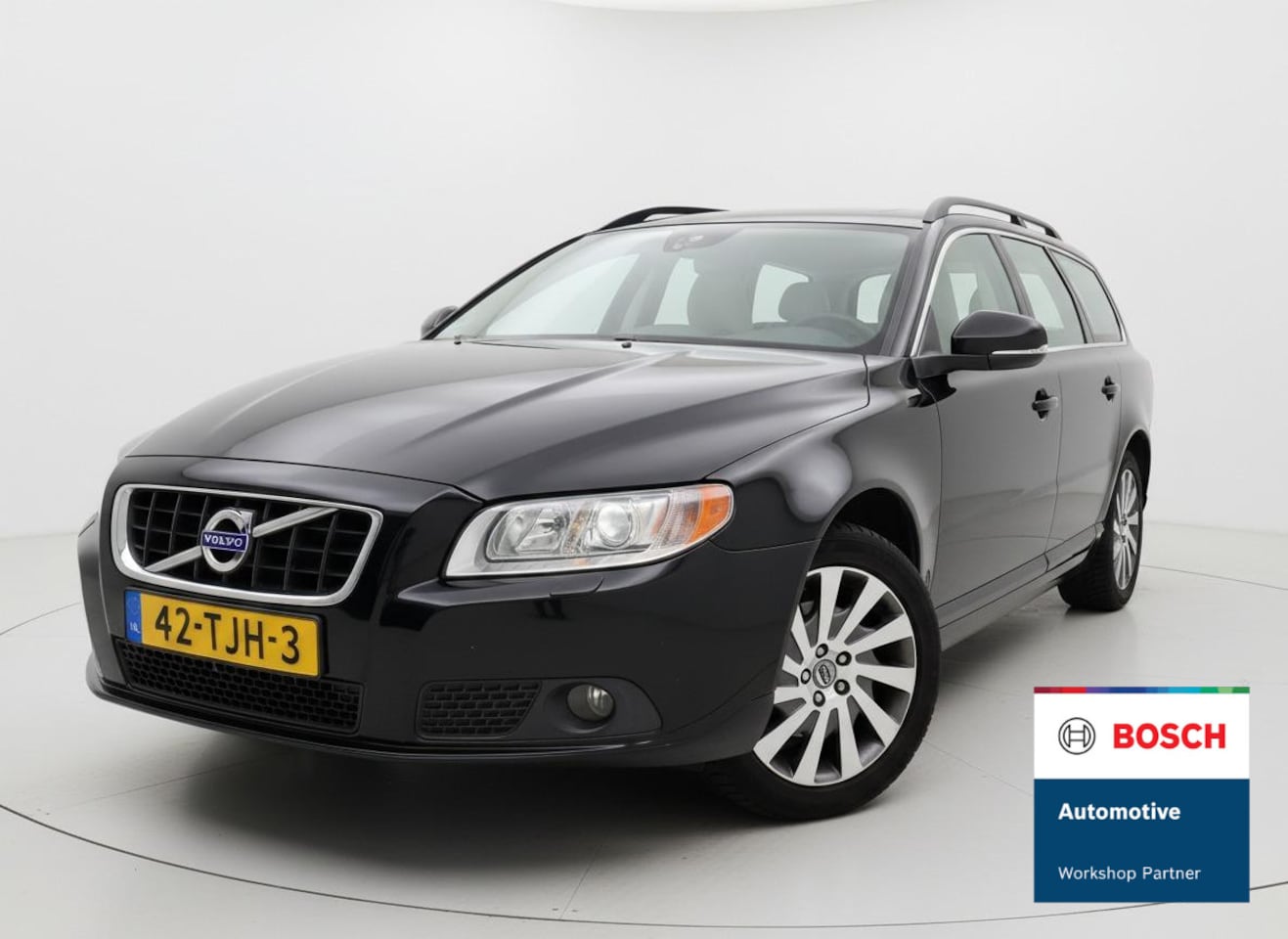 Volvo V70 - 1.6 T4 Limited Edition STOELVERWARMING - NAVI - AutoWereld.nl