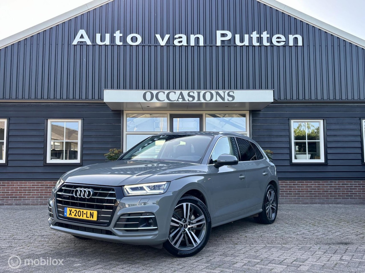 Audi Q5 - 55 TFSI e quattro Competition / Luchtvering / Trekhaak / Leer / Stoelverwarming / Apple Ca - AutoWereld.nl