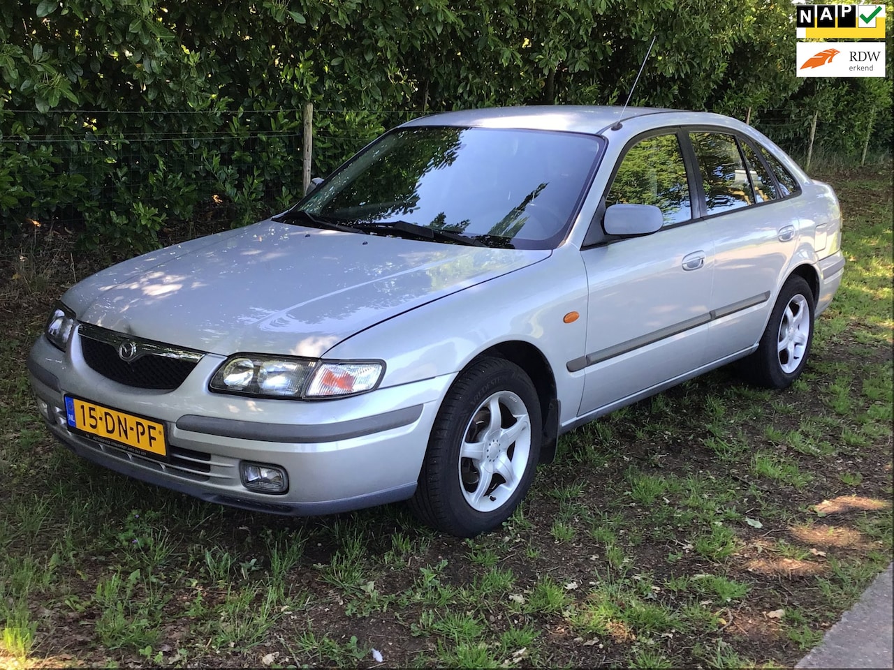 Mazda 626 - 1.8i GLX youngtimer airco trekhaak - AutoWereld.nl