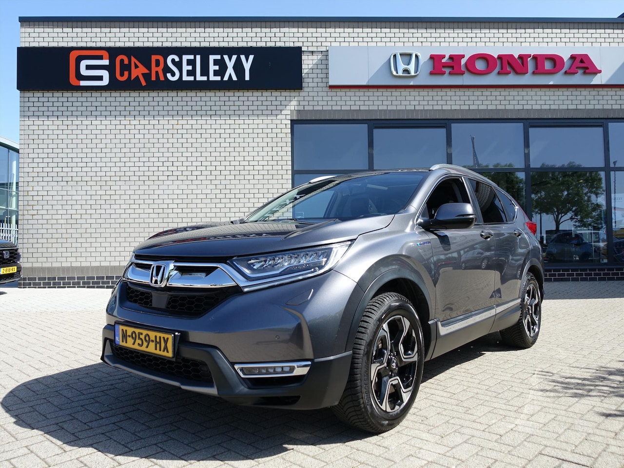 Honda CR-V - 2.0 HYBRID 184pk AWD E-CVT Executive Trekhaak 50831 km - AutoWereld.nl