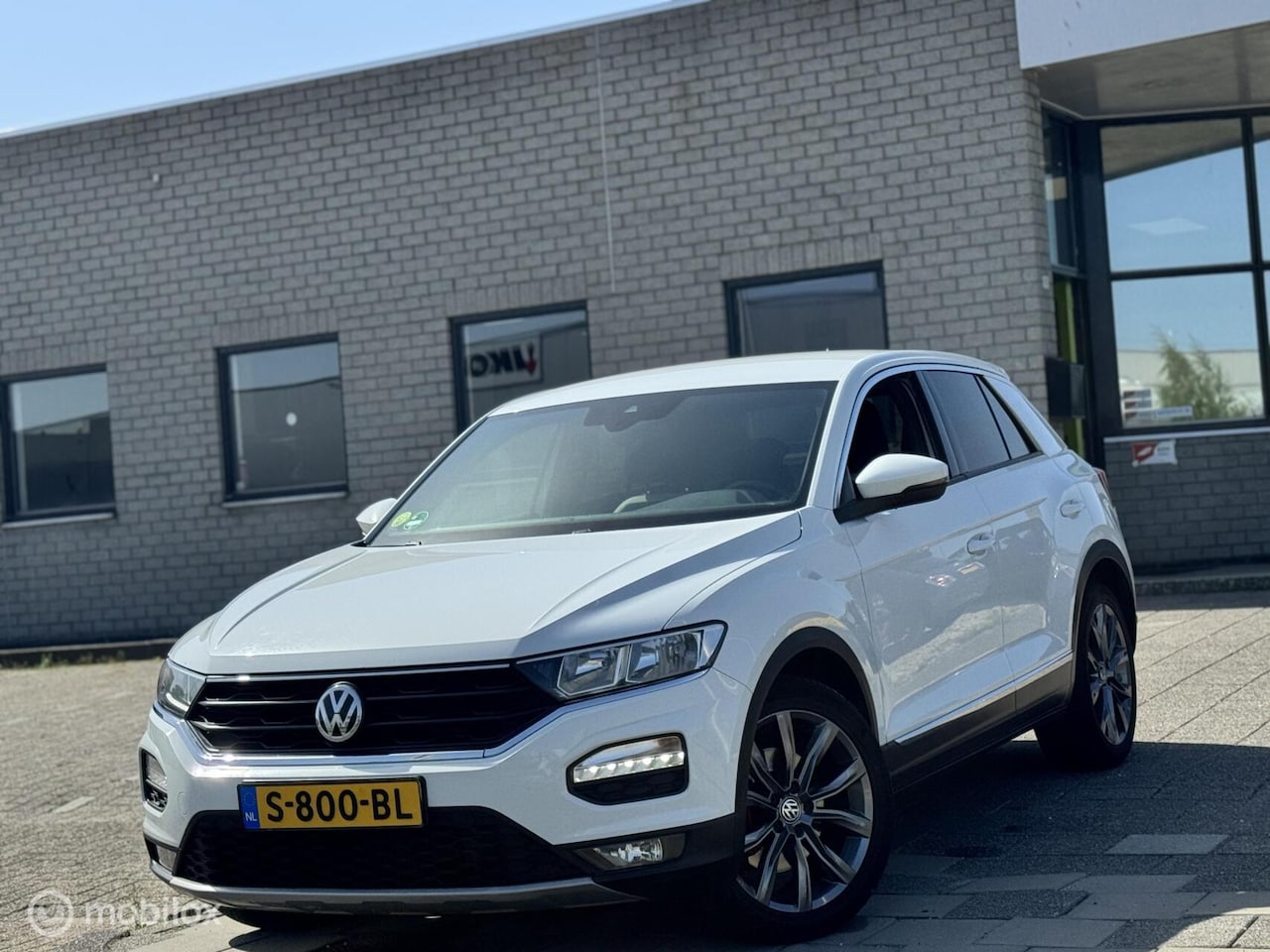 Volkswagen T-Roc - 2.0 TDI Sport|4Motion Carplay Virtual Camer - AutoWereld.nl