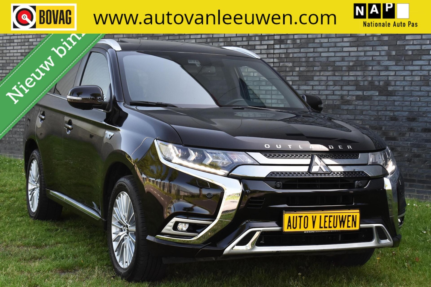 Mitsubishi Outlander - 2.4 PHEV Diamand Edition 360º CAMERA/PANODAK/LEDER VOL!/DODE HOEK DET./TREKHAAK/ACC/ETC,! - AutoWereld.nl