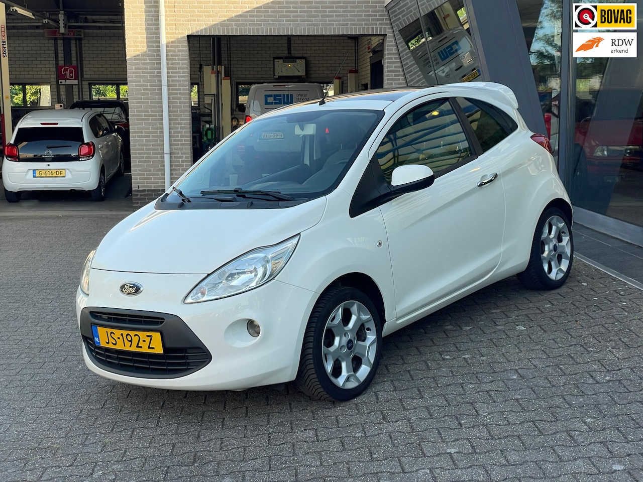 Ford Ka - 1.2 Titanium X start/stop 1.2 Titanium X start/stop - AutoWereld.nl