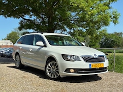 Skoda Superb Combi - 1.4 TSI Active | Memory + Stoel verw. + Cruise + Clima nu € 8.975,