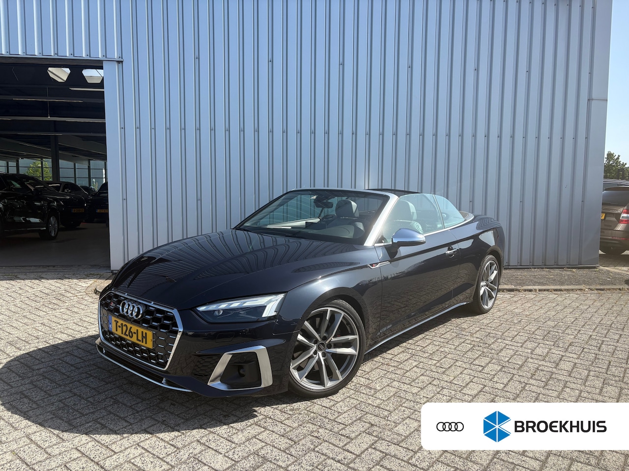 Audi A5 Cabriolet - 3.0 TFSI S5 quattro 367PK | Audi Exlusive Interieur | Audi Exclusive Lak | Stoel+Stuur+Nek - AutoWereld.nl