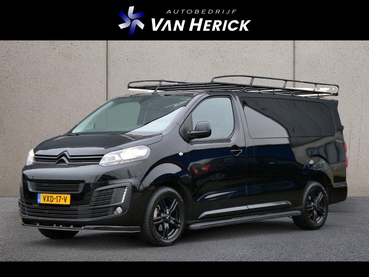 Peugeot Expert - Citroen Jumpy 2.0 BlueHDI 145PK L3 | Black Edition | Navigatie | Trekhaak | Sidesteps - AutoWereld.nl