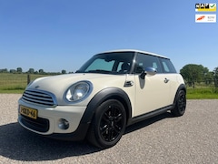 MINI One - 1.6 Holland Street airco navi 295870 nap bj 2013 zeer mooi