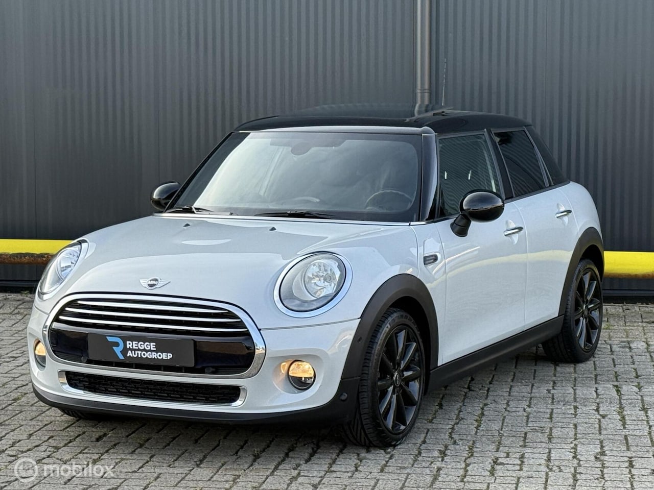 MINI Cooper - Mini 1.5 Business - AutoWereld.nl