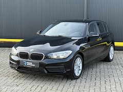 BMW 1-serie - 116i High Executive NAVI