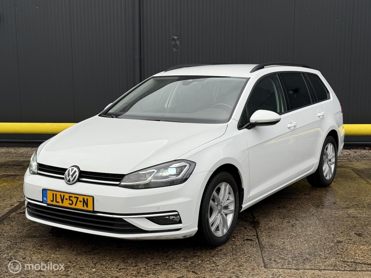 Volkswagen Golf Variant - 1.6 TDI Highline | ACC | CARPLAY | - AutoWereld.nl