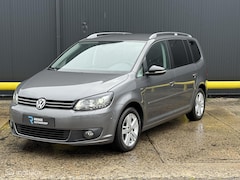 Volkswagen Touran - 1.4 TSI Highline 7p. BTW | XENON |TREHAAK