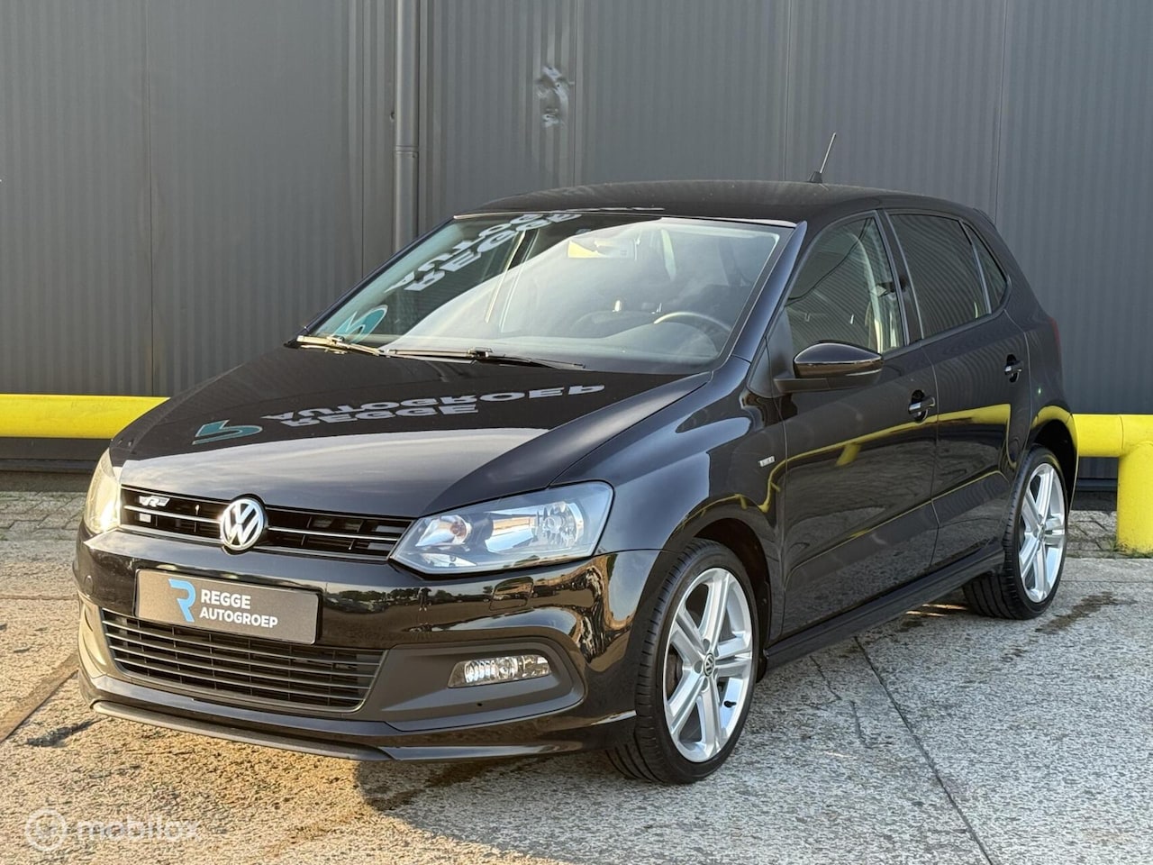 Volkswagen Polo - 1.2 TSI R-Line Edition NAVI | PDC | TOPSTAAT - AutoWereld.nl
