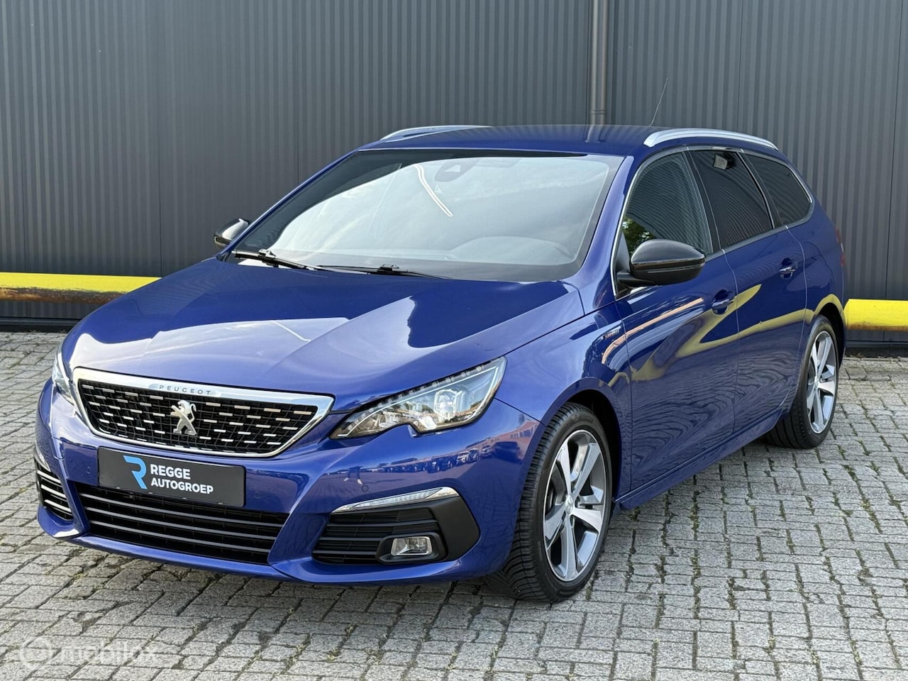 Peugeot 308 SW - 1.2 PureTech GT-line AUTOMAAT | LED - AutoWereld.nl