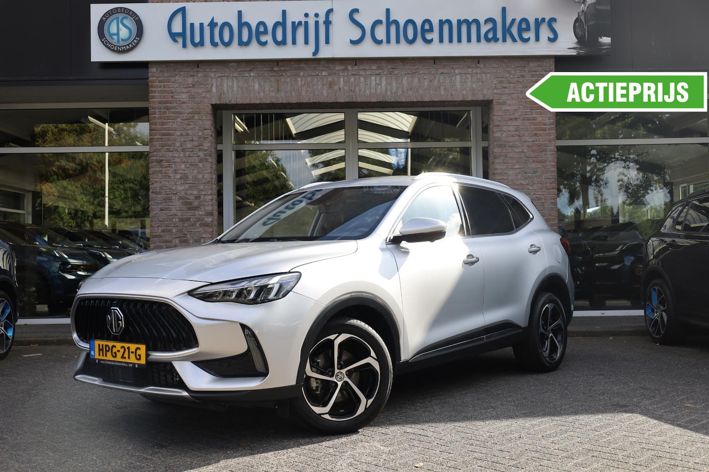 MG EHS - 1.5 TGDI Luxury PHEV Plug-in LEER PANO 360-CAMERA DAB CARPLAY NAVI STOELVERWARMING SFEERVE - AutoWereld.nl