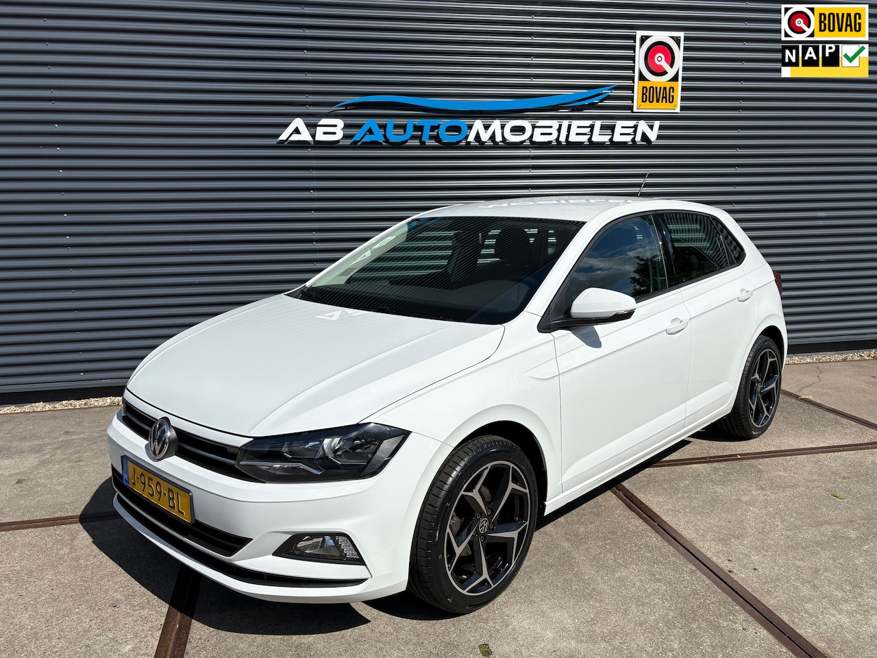 Volkswagen Polo - 1.0 TSI Comfortline CARPLAY/ NAVI/ LM VELGEN - AutoWereld.nl