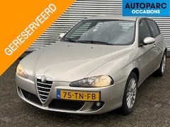Alfa Romeo 147 - 1.6 T.Spark Veloce Collezione , LEDER, 125.977 KM N.A.P., AIRCO, CRUISE CONTROLE, TREKHAAK