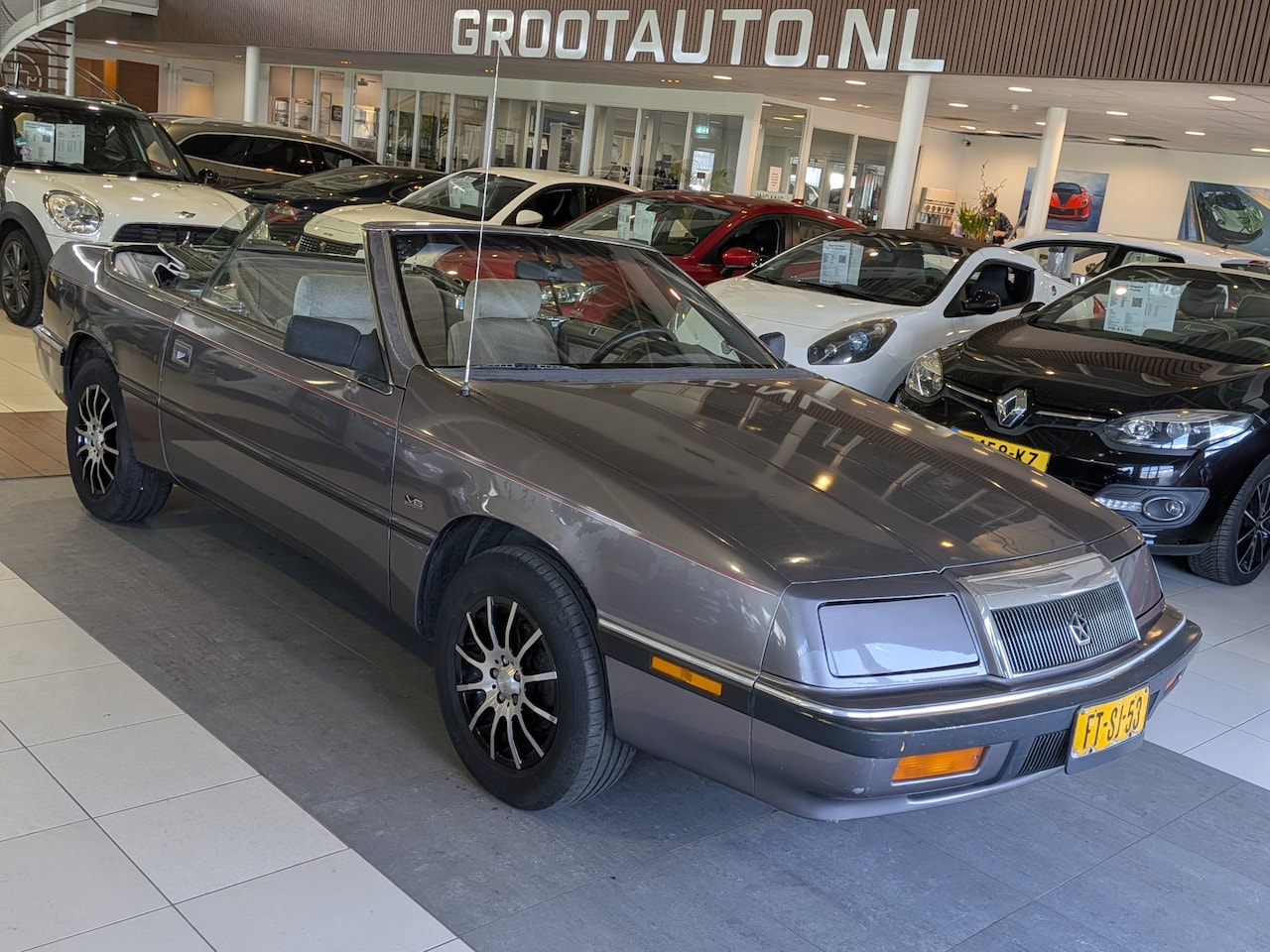 Chrysler LeBaron - 3.0i V6 Convertible Automaat Airco, Stuurbekrachtiging - AutoWereld.nl