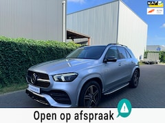 Mercedes-Benz GLE-Klasse - 400 D 4-MATIC 2023 | AMG | GRIJS KENTEKEN | PANO | TREKHAAK | LUCHTVERING
