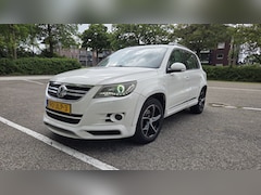 Volkswagen Tiguan - 2.0 TFSI Comfort&Design 4Motion