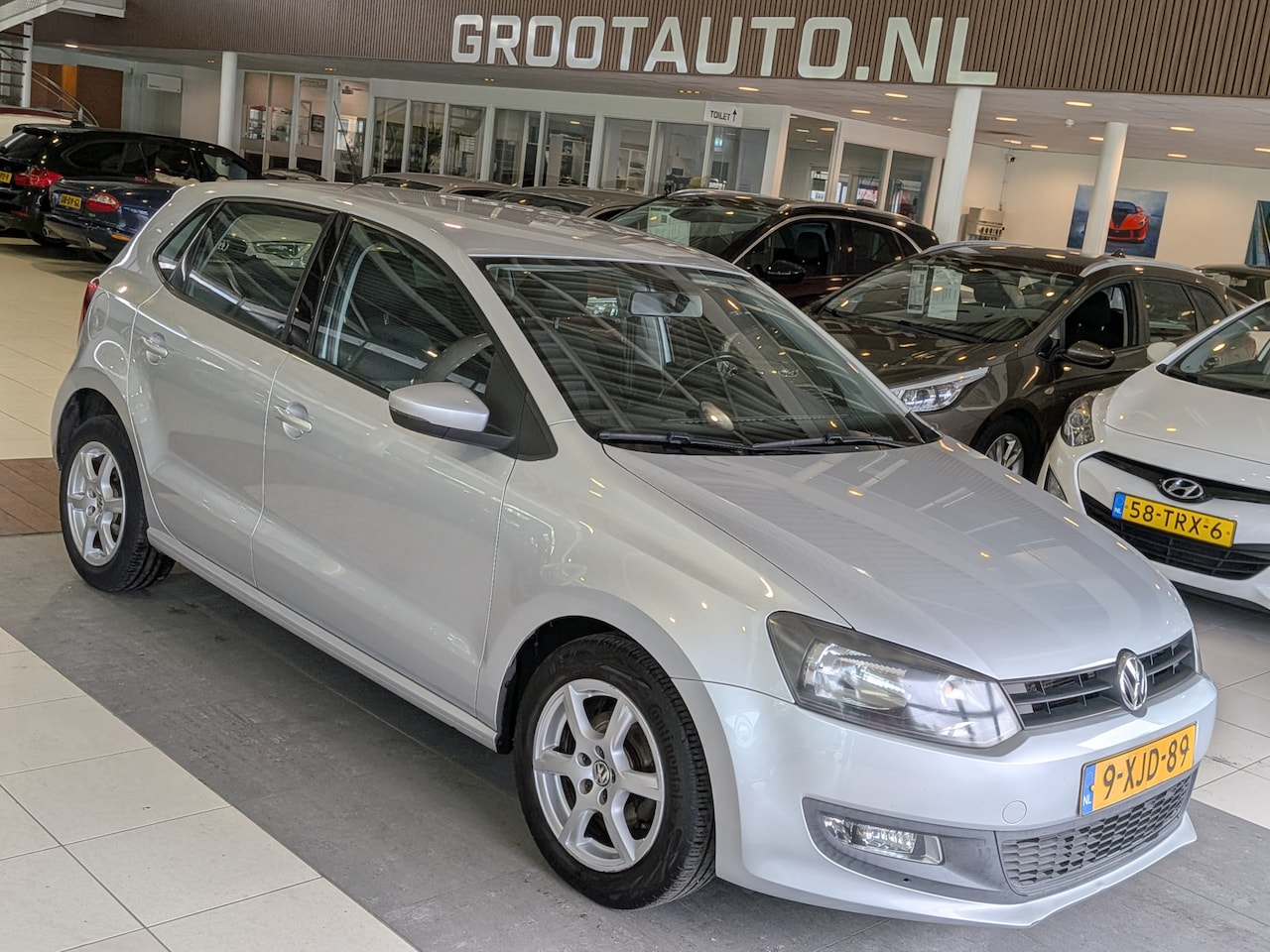 Volkswagen Polo - 1.2 TSI Highline 5 Deurs, Airco, Stuurbekrachtiging - AutoWereld.nl