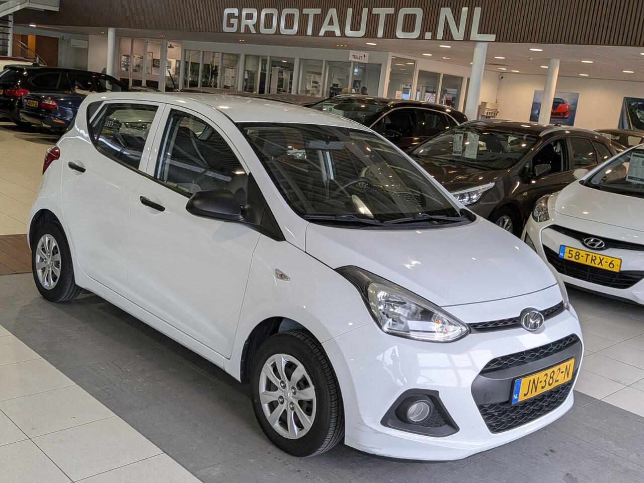 Hyundai i10 - 1.0i i-Drive Stuurbekrachtiging - AutoWereld.nl