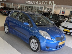 Toyota Yaris - 1.0 VVTi Airco, Trekhaak, Stuurbekrachtiging