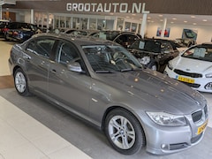 BMW 3-serie - 318i Business Line Airco, Cruise Control, Stuurbekrachtiging