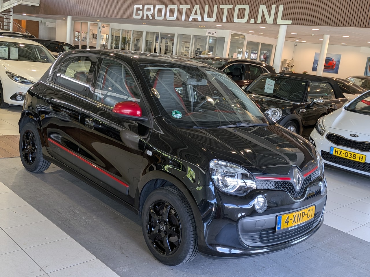Renault Twingo - 1.0 SCe Expression Airco, Stuurbekrachtiging - AutoWereld.nl
