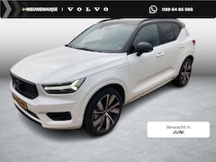 Volvo XC40 - 1.5 T5 Recharge R-Design | Plug-in Hybrid (PHEV) | Trekhaak | Harman Kardon Audio | Panora