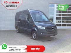Mercedes-Benz Sprinter - 317 CDI Aut. L2H2 LED/ Stoelverw./ Gev.stoel/ 270Gr.Deuren/ Navi/ Camera/ PDC/ Cruise/ Air