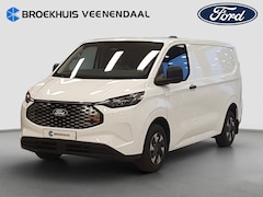 Ford Transit Custom - E-Transit 320 L1H1 65 kWh 2300kg Trekgewicht | Camera | 3-Zits | {uitgelichte-opties}