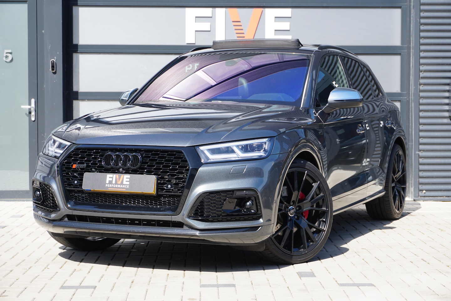 Audi Q5 - 3.0 TFSI SQ5 quattro Pro Line Plus Audi SQ5 450pk/ Stage2 / Pano / B&O / Trekhaak / Luchtvering - AutoWereld.nl