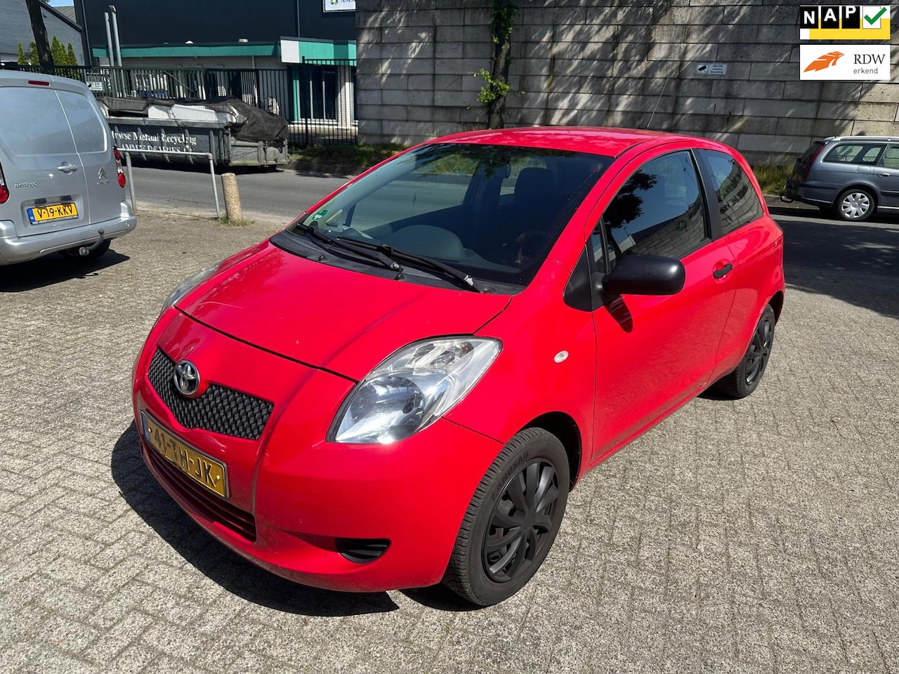 Toyota Yaris - 1.0 VVTi Terra AIRCO *apk:10-2026* - AutoWereld.nl