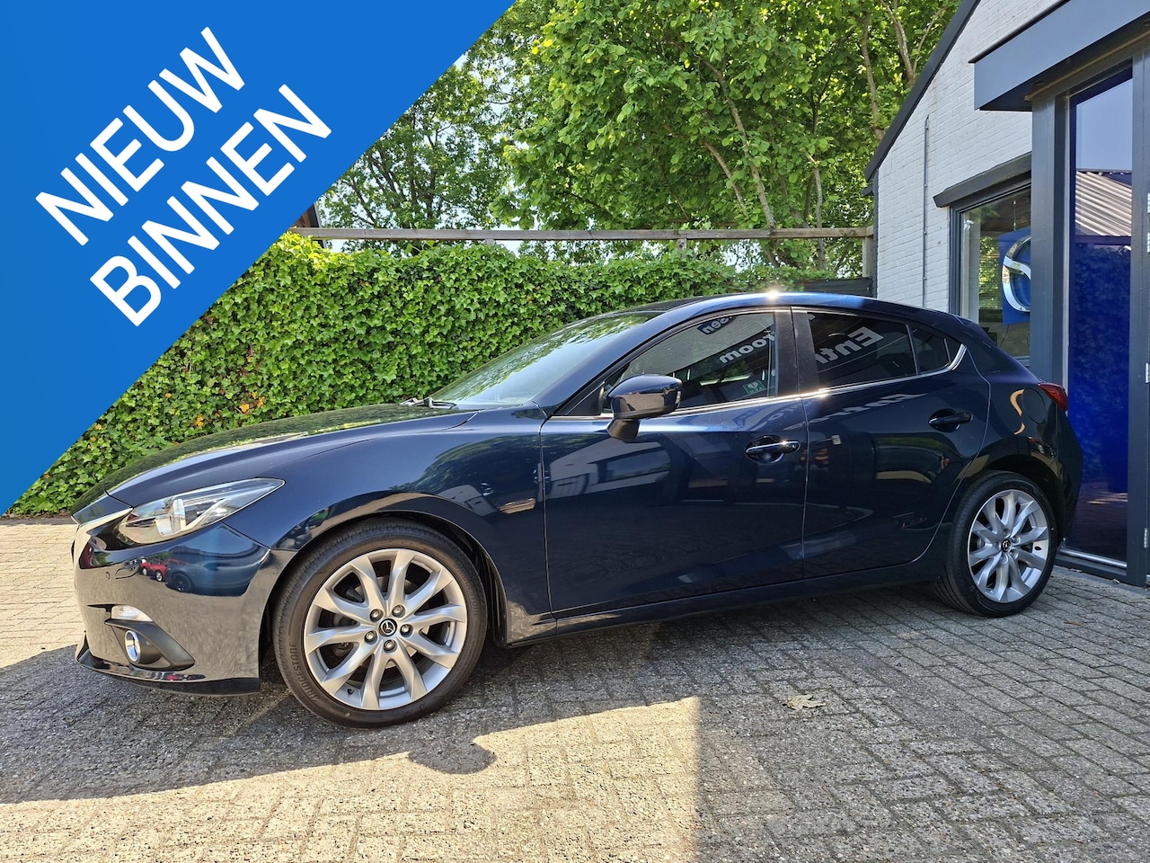 Mazda 3 - 2.0 GT-M Aut. Camera, Apple/Android - AutoWereld.nl
