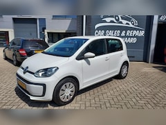 Volkswagen Up! - 1.0i 12V 5-deurs / met nieuwe APK en onderhoudsbeurt