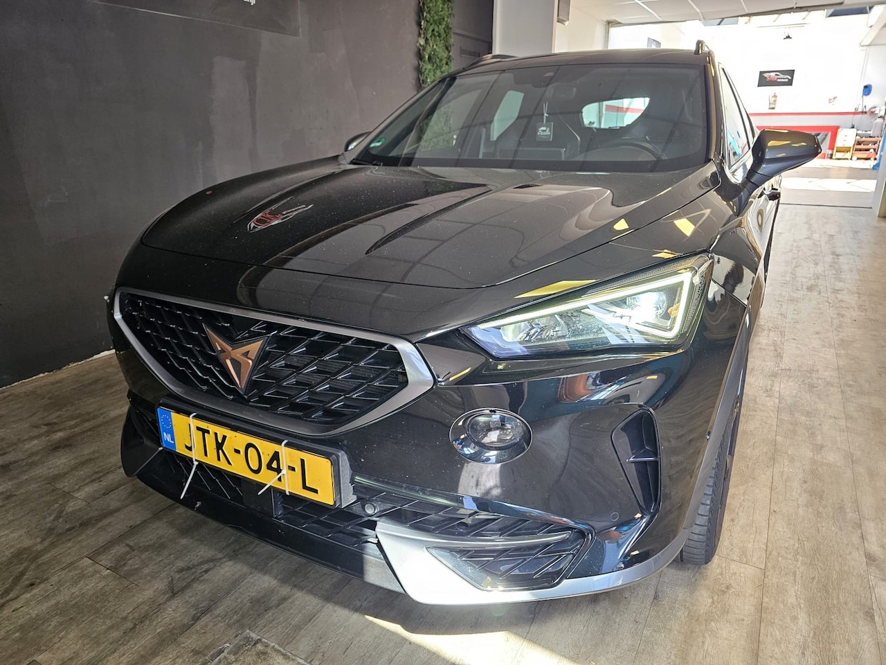 CUPRA Formentor - 1.4 e-Hybrid VZ Copper Edition schaalstoelen vol!!!!! - AutoWereld.nl
