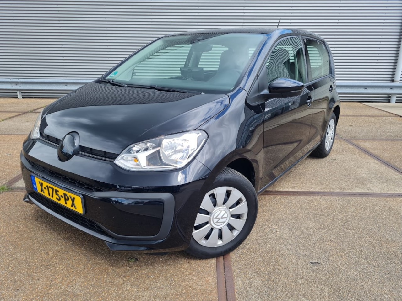 Volkswagen Up! - 1.0 Camera, Android - AutoWereld.nl