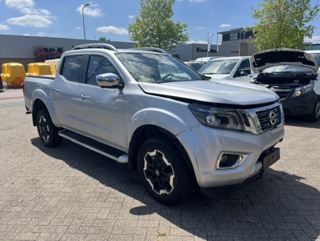 Nissan Navara - 2.3 dCi 140KW N-Connecta Double Cab AUT. 4WD AIRCO KLIMA - AutoWereld.nl