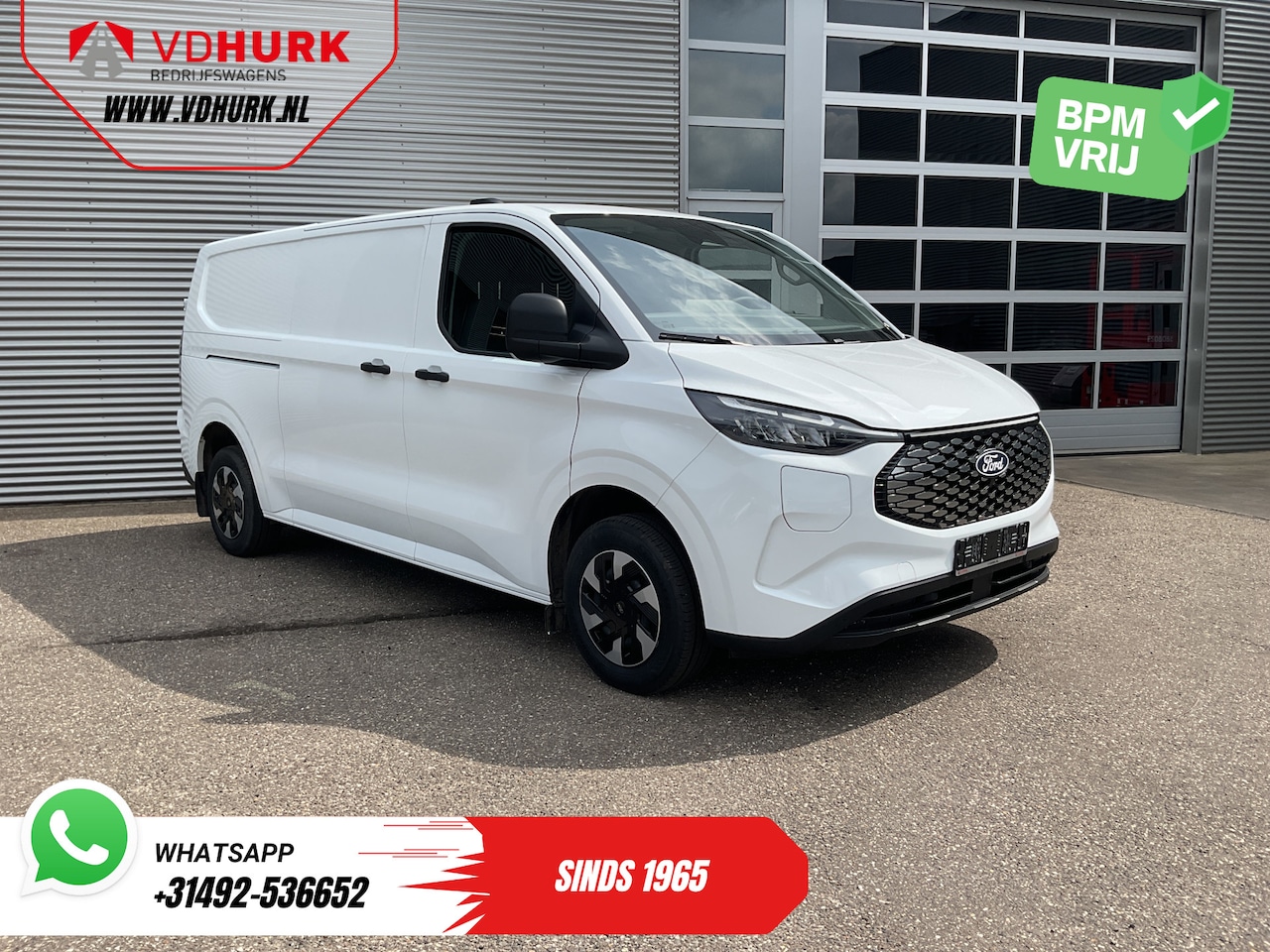Ford Transit Custom - E-Transit L2 330 km WLTP LED/ Standkachel/ Stoelverw./ Snellader/ 2.3t Trekverm./ Carplay/ - AutoWereld.nl