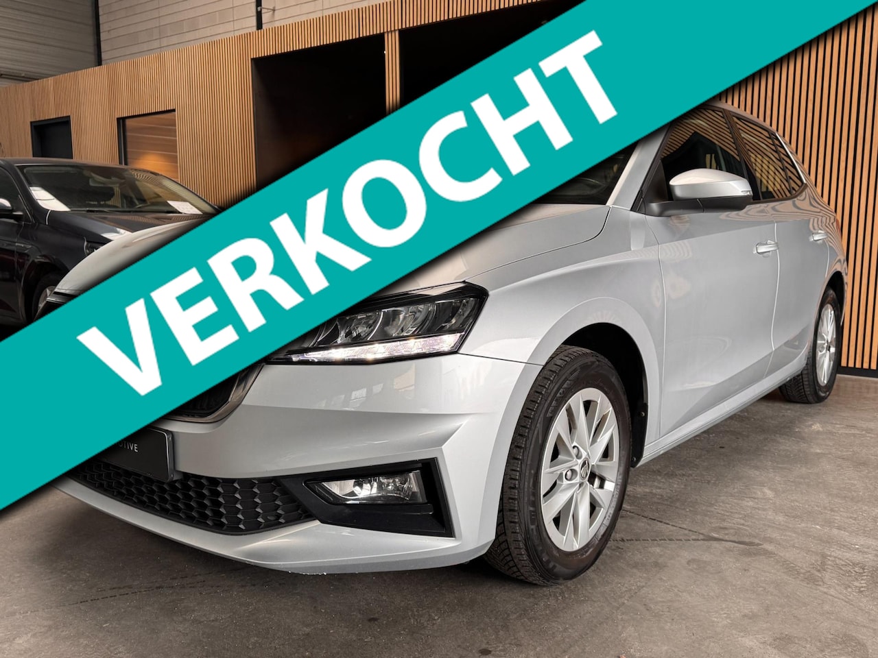 Skoda Fabia - 1.0 TSI Business Edition Automaat Carplay|PDC|Airco|Cruise - AutoWereld.nl