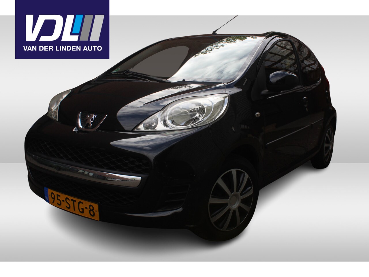 Peugeot 107 - 1.0-12V XS AUTOMAAT 1e Eigenaar l All season banden l Airco - AutoWereld.nl