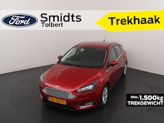 Ford Focus - 1.5 150PK Titanium Edition | Trekhaak | Cruise | Clima | Dealeronderhouden & 1ste Eigenaar