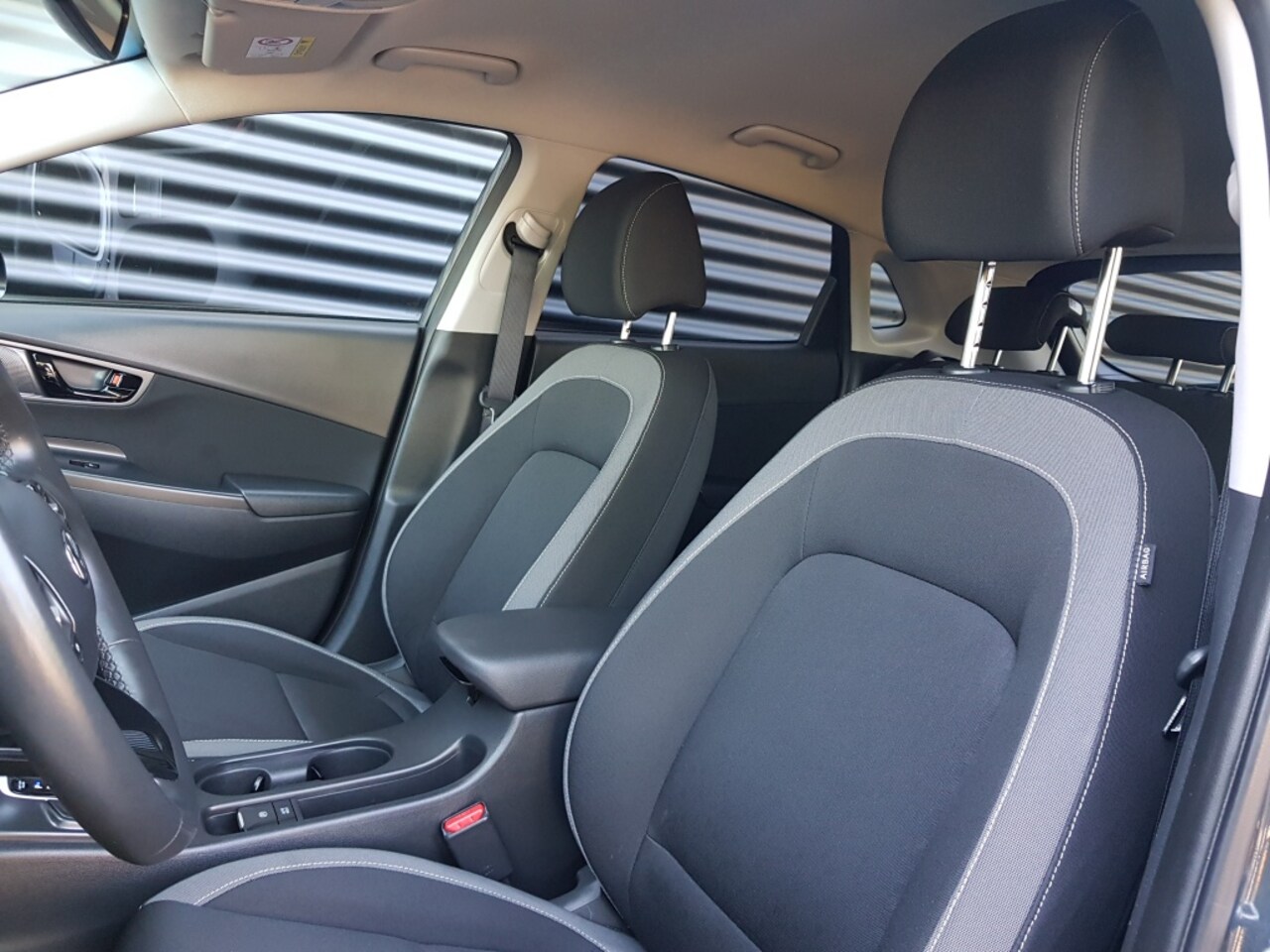 Hyundai Kona - 1.6 GDI HEV Fashion 1.6 GDI HEV Fashion
